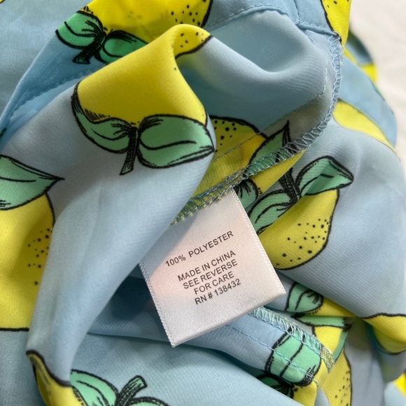 Modcloth Lemons print top brand new blue yellow novelty fun summer t-shirt L A03 - Picture 5 of 5